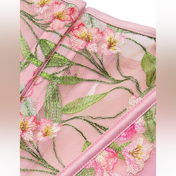New! Victorias Secret Classic Lily Embroidery Corset top pink 20025 - Picture 5 of 13